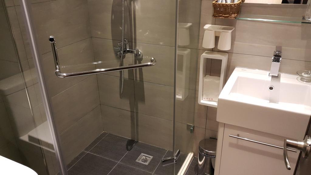 Bayman Hotel Тайбэй Экстерьер фото