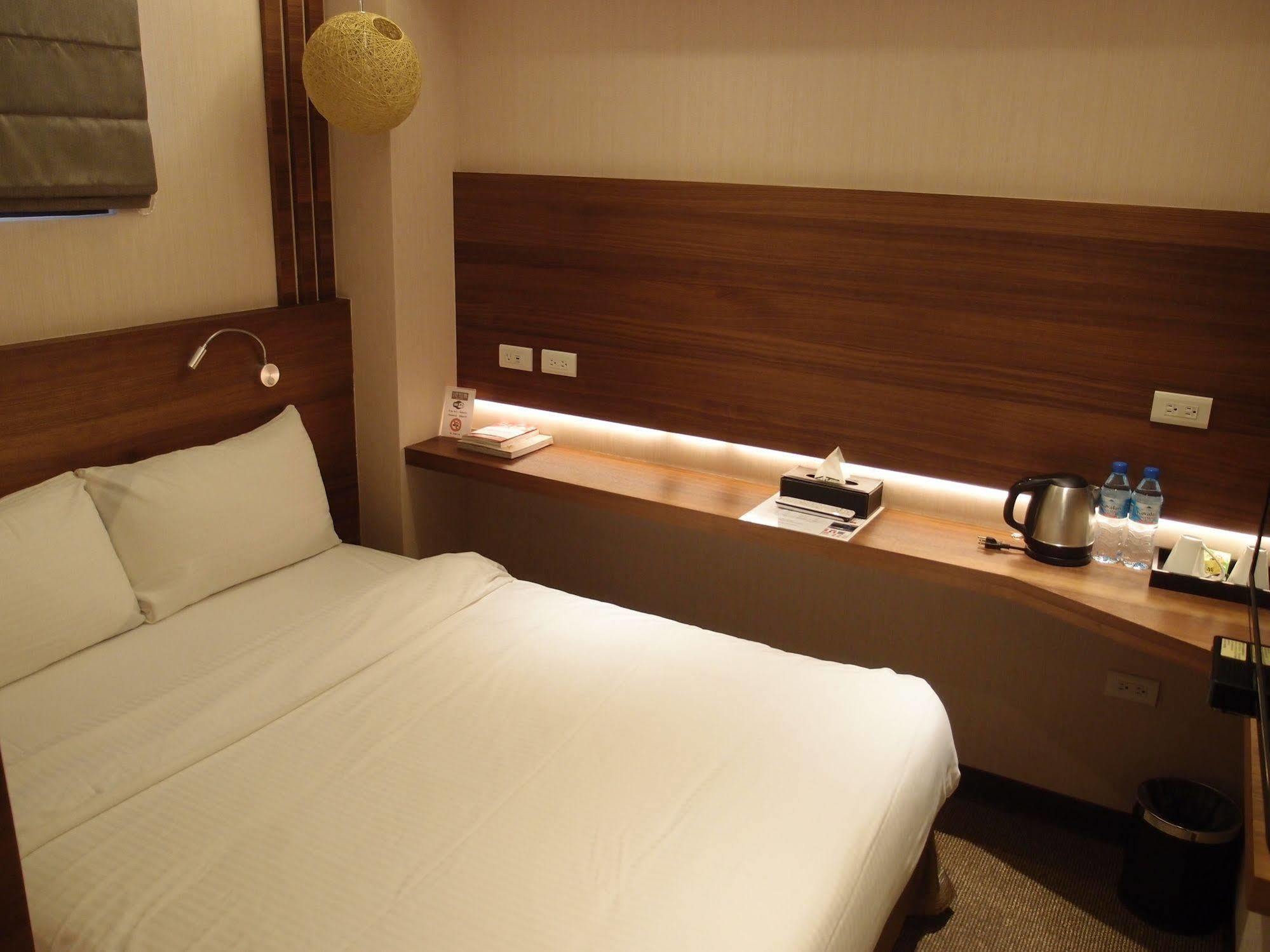 Bayman Hotel Тайбэй Экстерьер фото