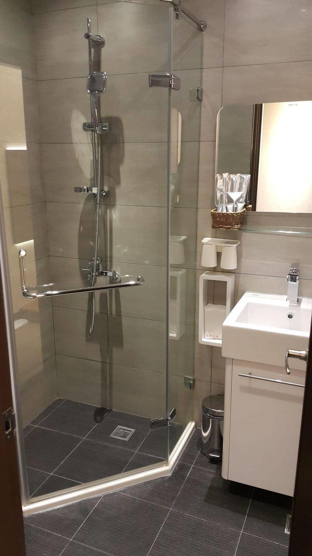 Bayman Hotel Тайбэй Экстерьер фото