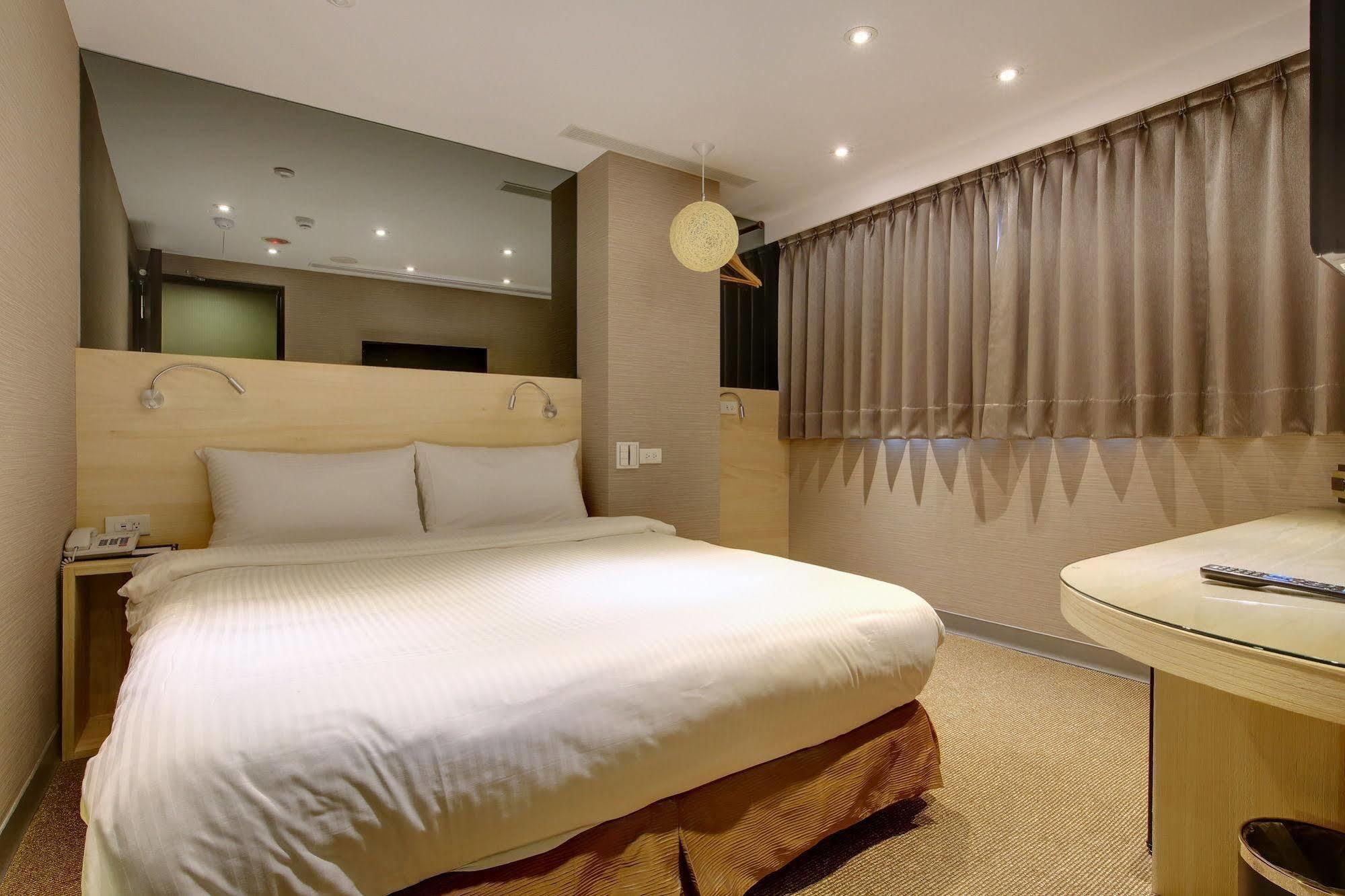 Bayman Hotel Тайбэй Экстерьер фото